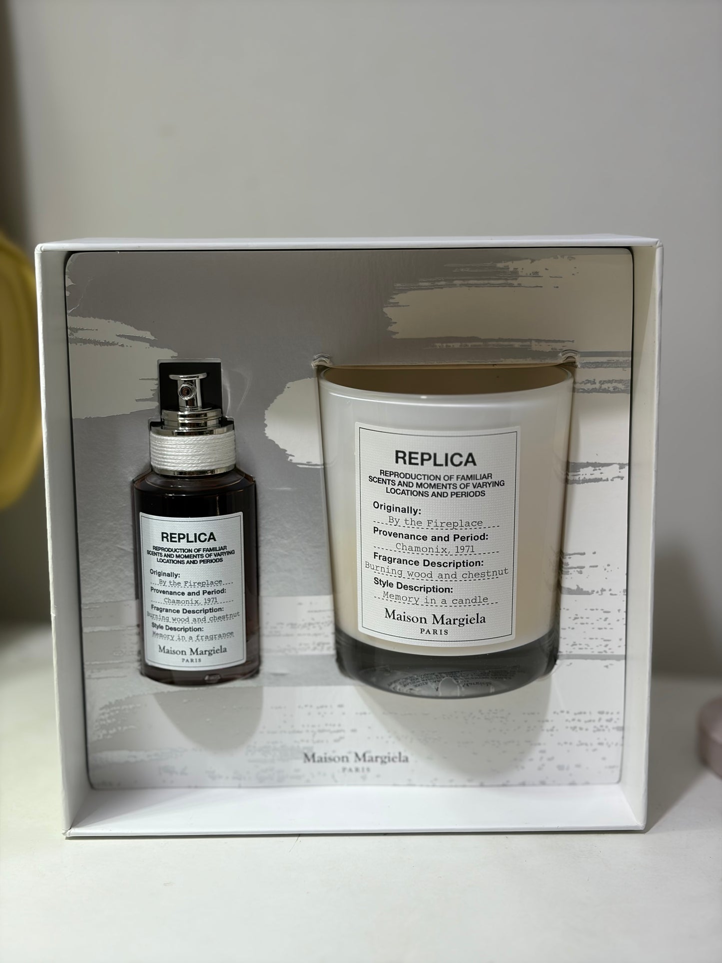 Maison Margiela Replica - By The Fireplace 30ml+165g scented candle